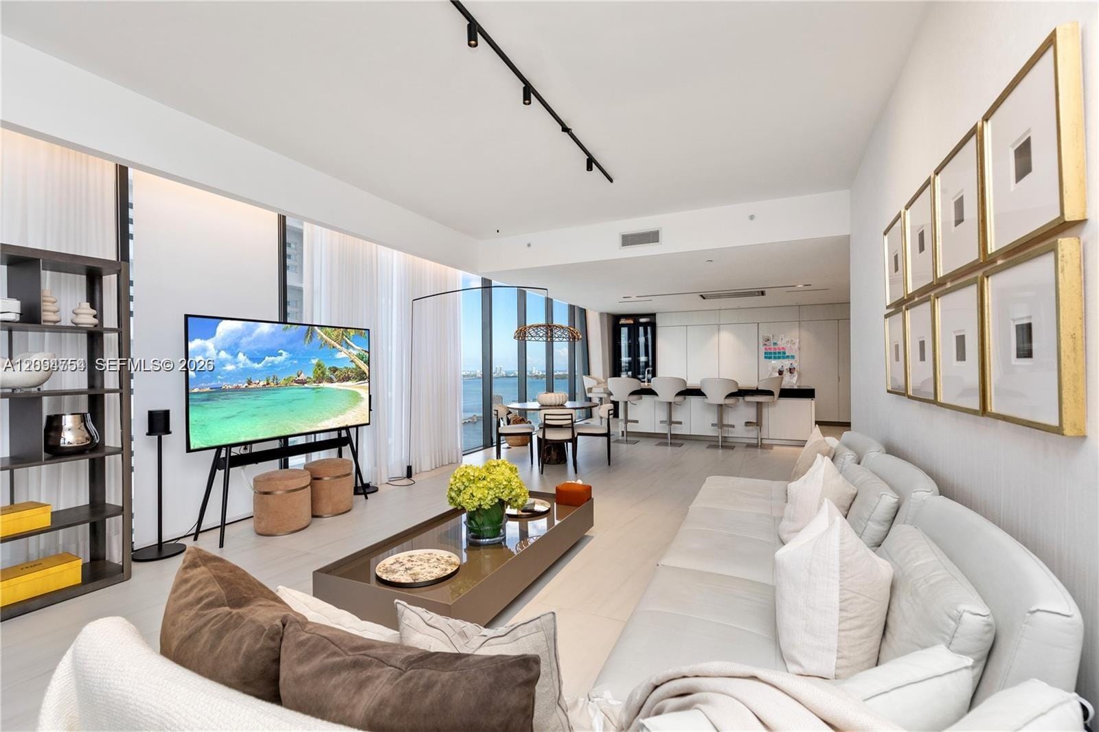 1000 Biscayne Boulevard 3502, Miami, FL 33132 photo 27