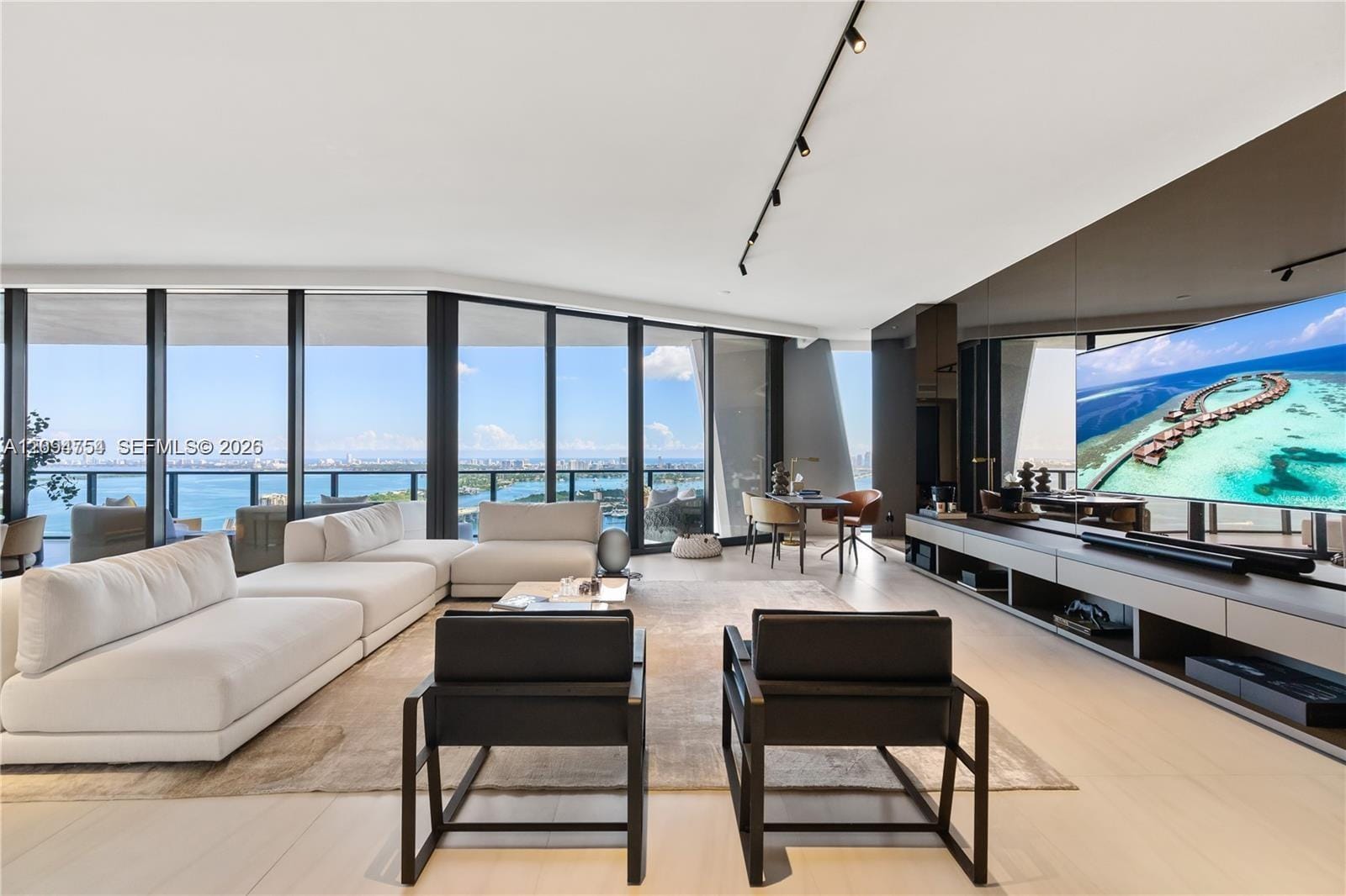 1000 Biscayne Boulevard 3502