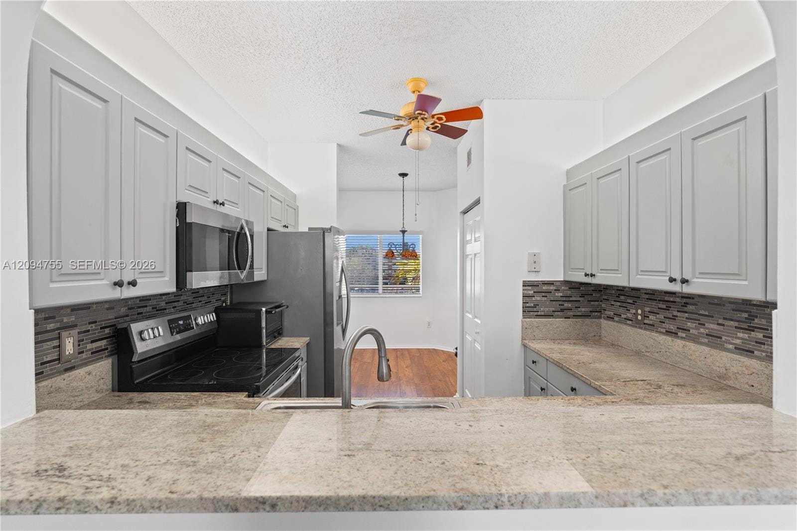 7647 Southampton Terrace 314 — photo 4