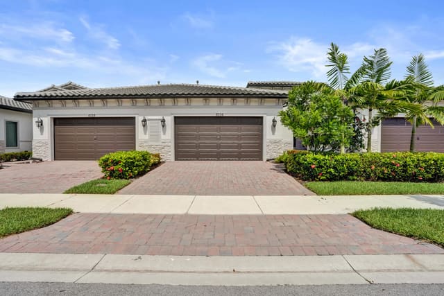 8336 W BLUE SPRING Drive, Parkland, FL 33067