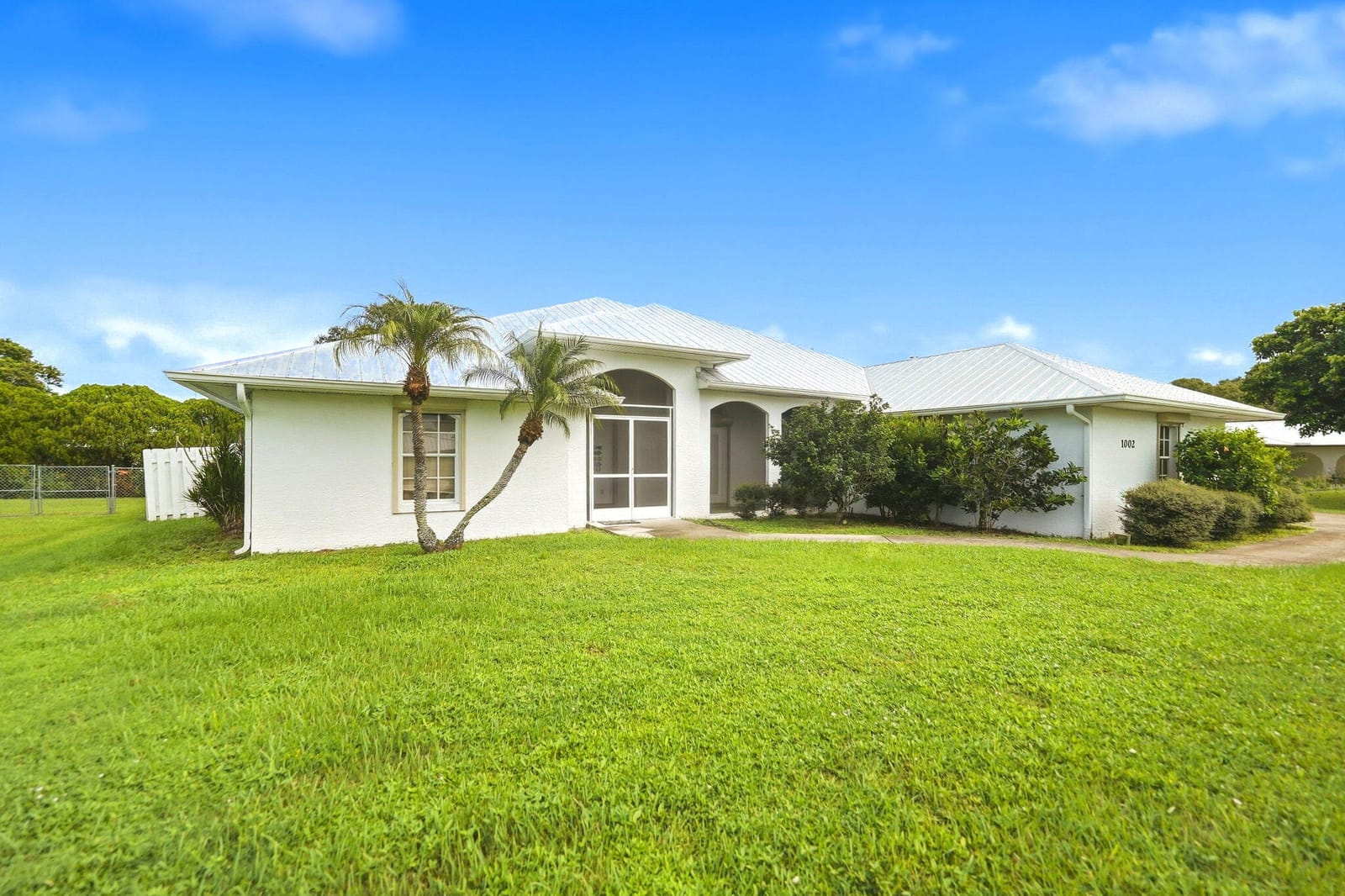 1002 Ibis Avenue — photo 4