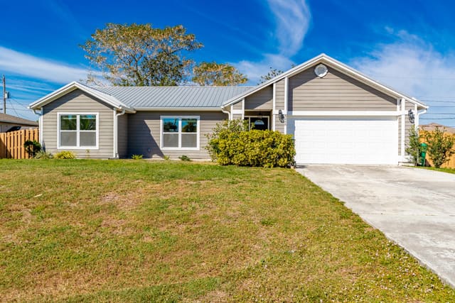 4268 SW JARED Street, Port St. Lucie, FL 34953