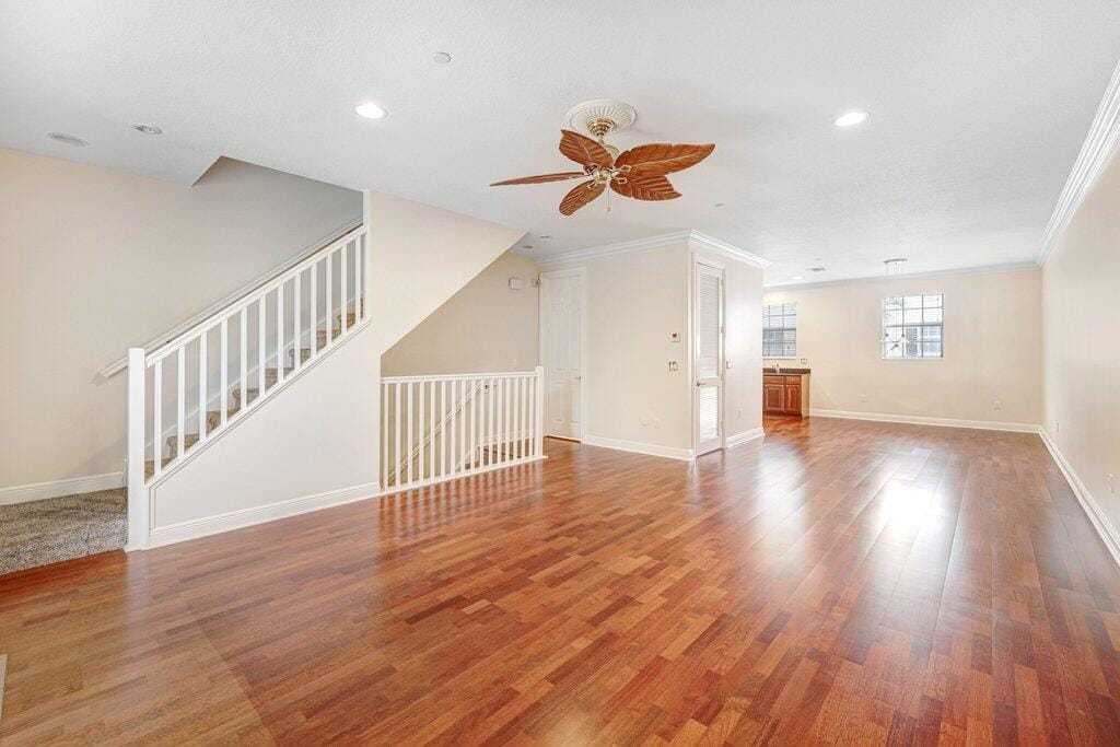 2502 N DIXIE Highway 39 — photo 2