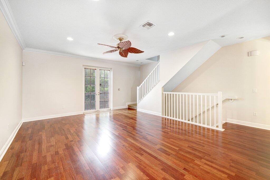 2502 N DIXIE Highway 39 — photo 3