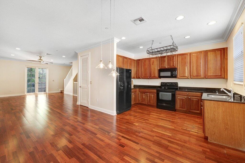 2502 N DIXIE Highway 39 — photo 5