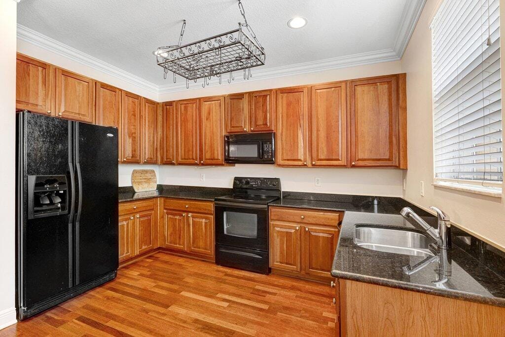 2502 N DIXIE Highway 39 — photo 9