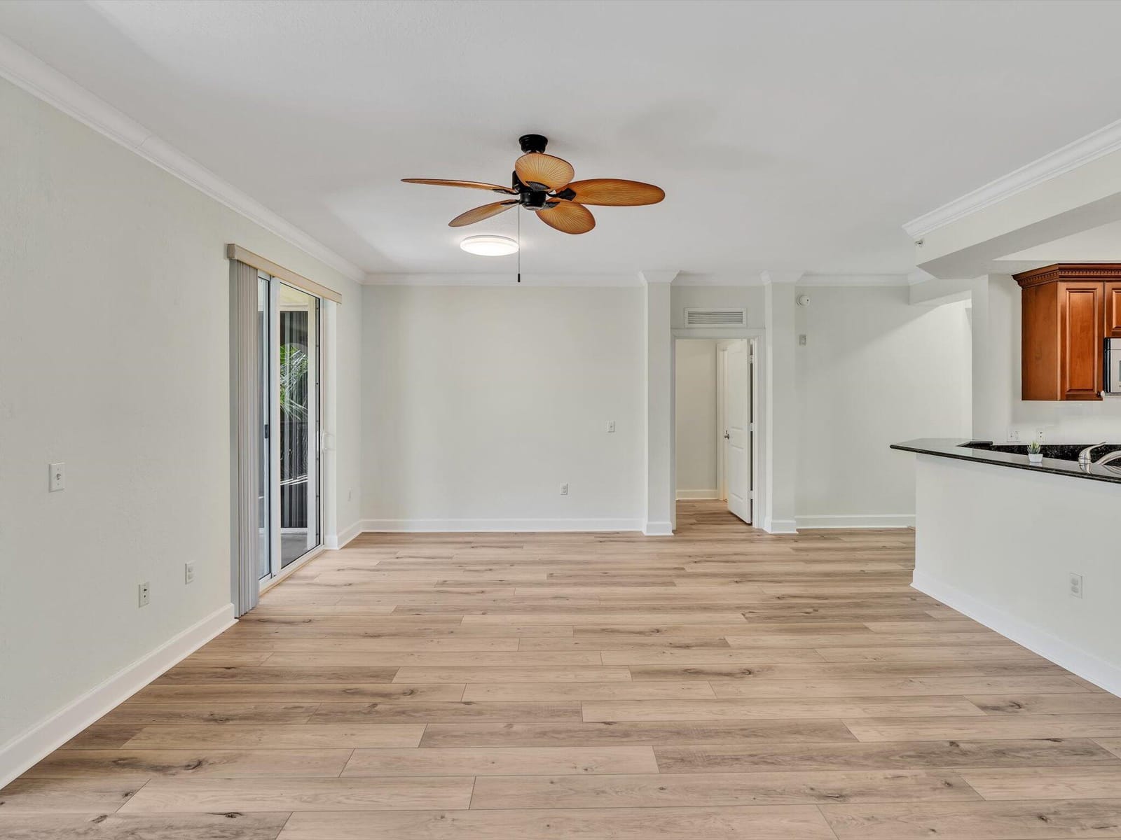 1405 RENAISSANCE Way 405, Boynton Beach, FL 33426 photo 9