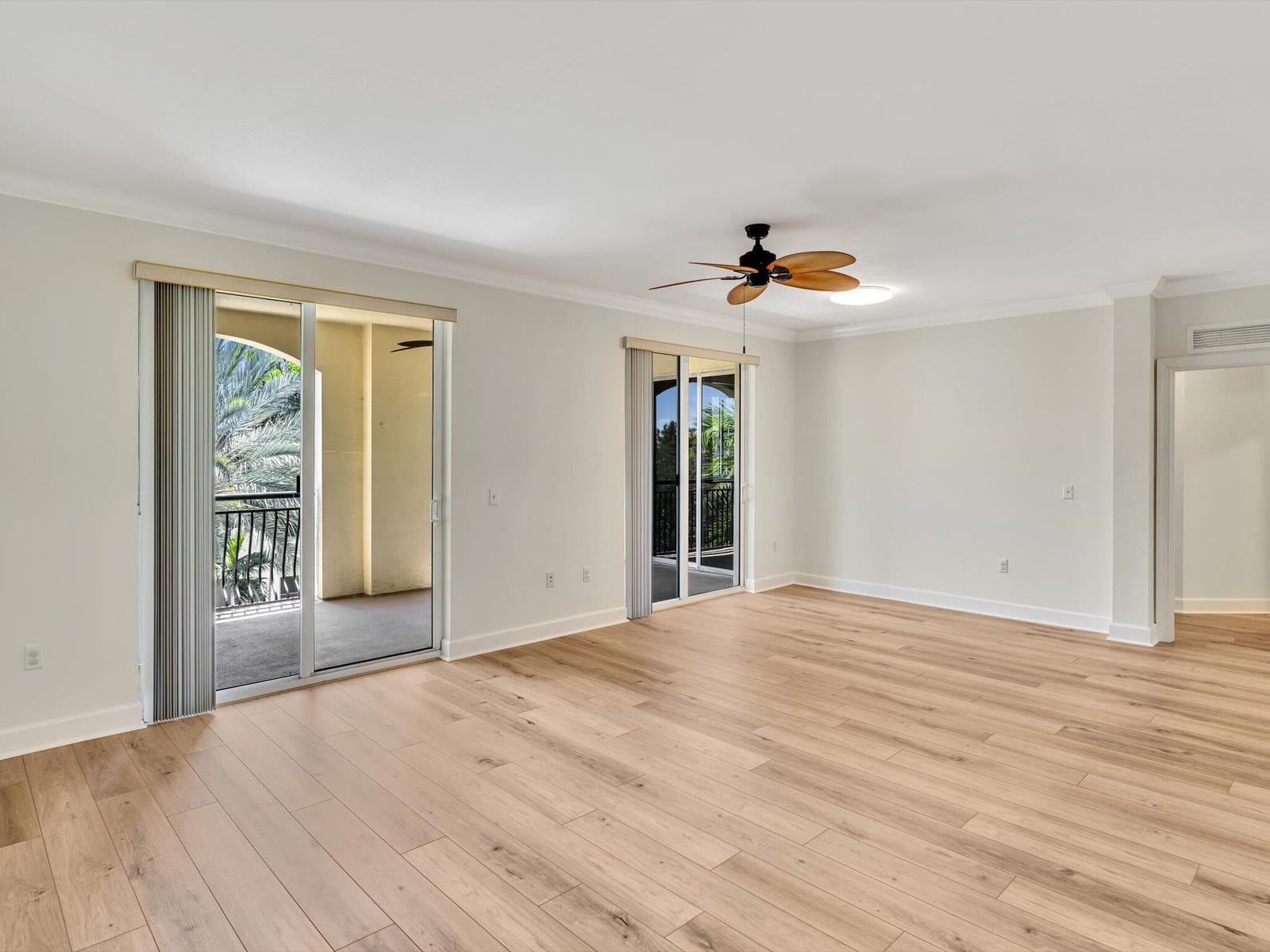 1405 RENAISSANCE Way 405, Boynton Beach, FL 33426 photo 10