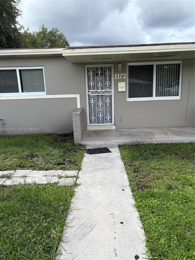 1172 NW 100th Terrace 1172, Miami, FL 33150
