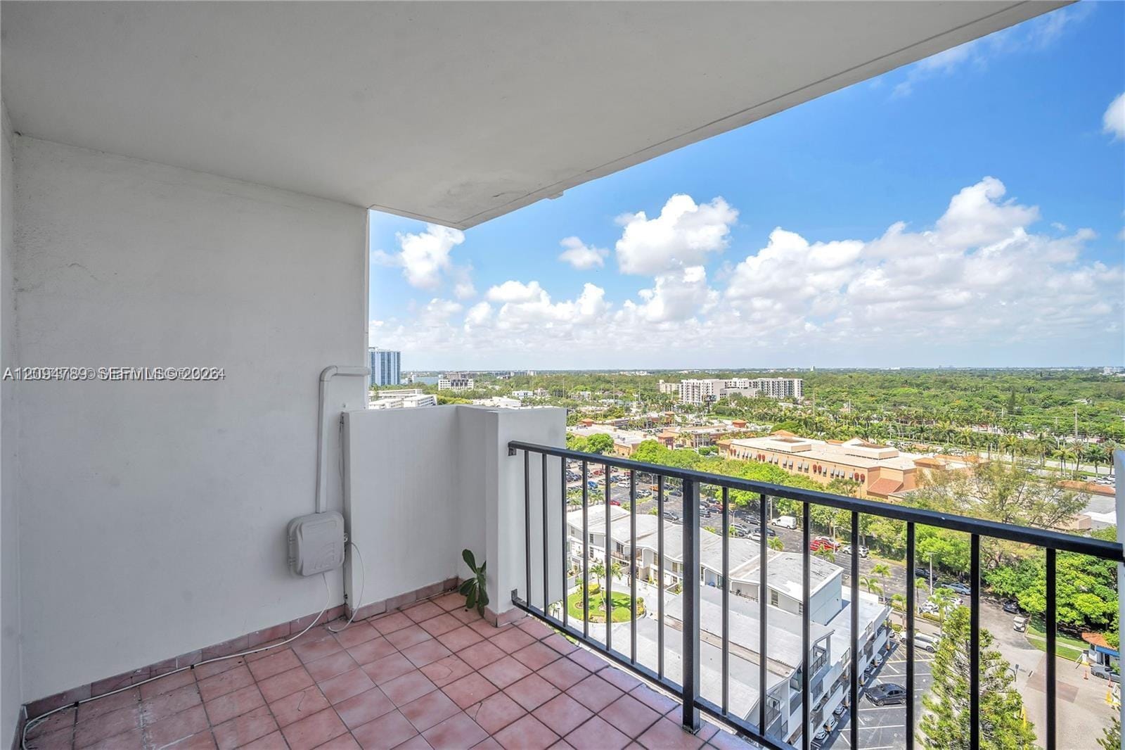 2780 NE 183rd Street 1601, Aventura, FL 33160 photo 14