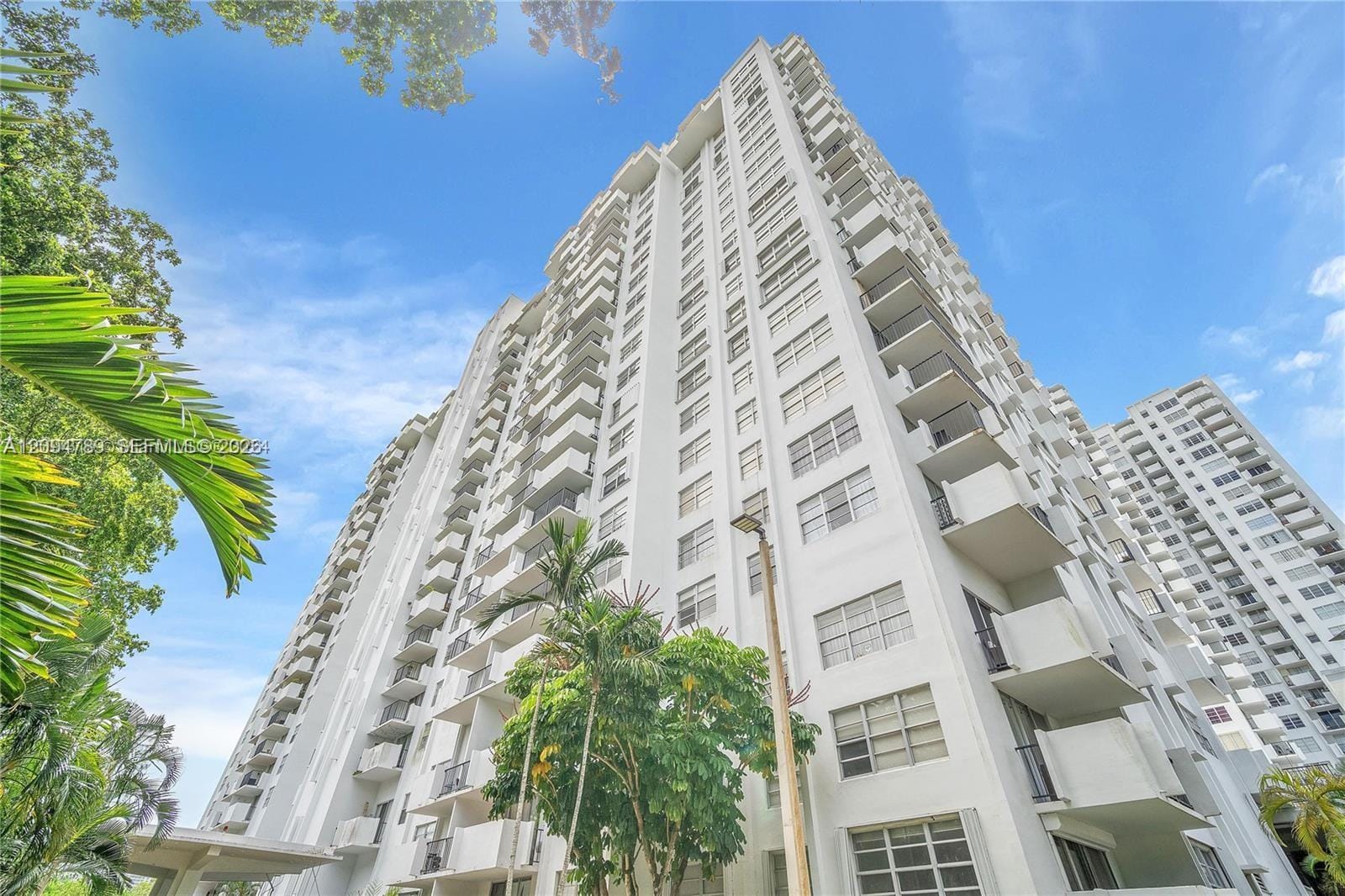 2780 NE 183rd Street 1601, Aventura, FL 33160 photo 21