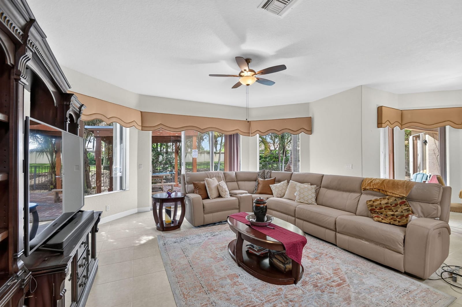 6039 WALNUT HILL Drive, Lake Worth, FL 33467 photo 23
