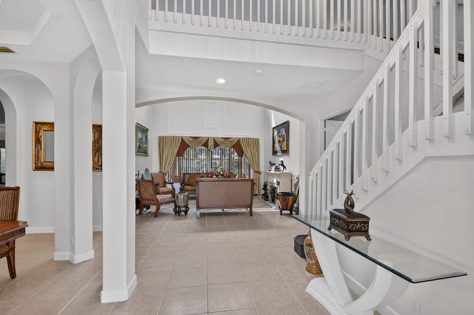6039 WALNUT HILL Drive — photo 6