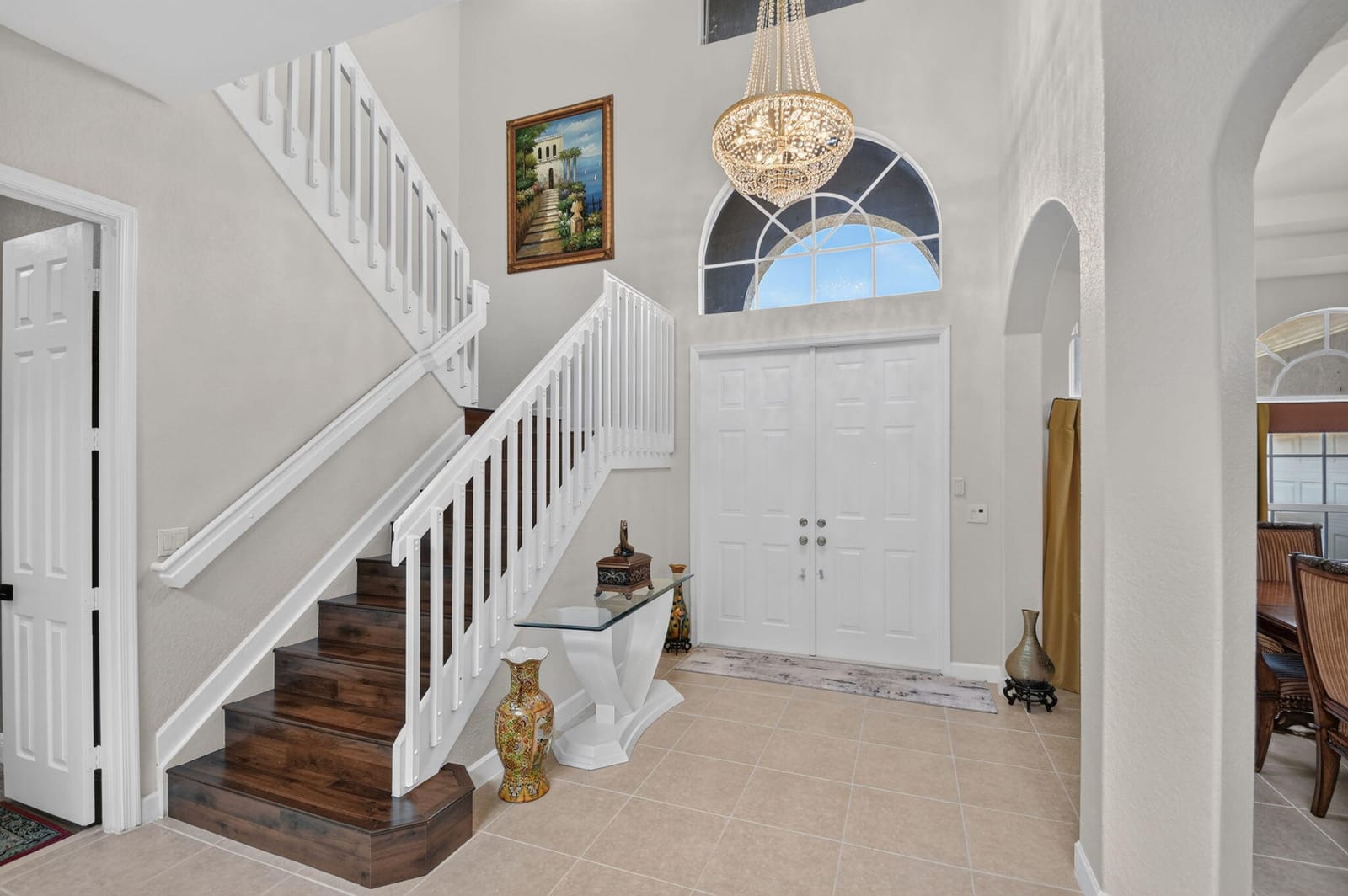 6039 WALNUT HILL Drive — photo 7