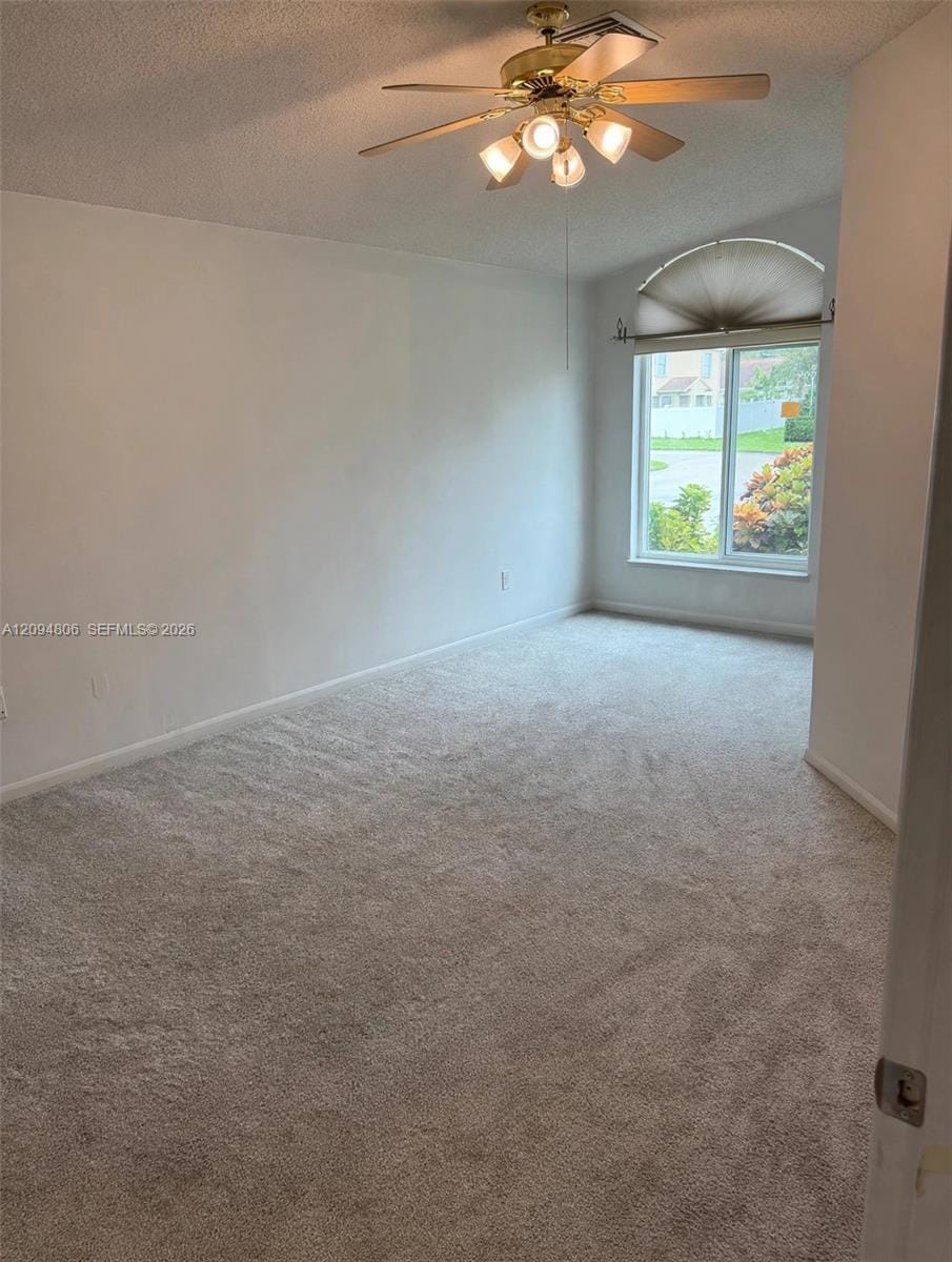 33 Bentwater Circle — photo 2