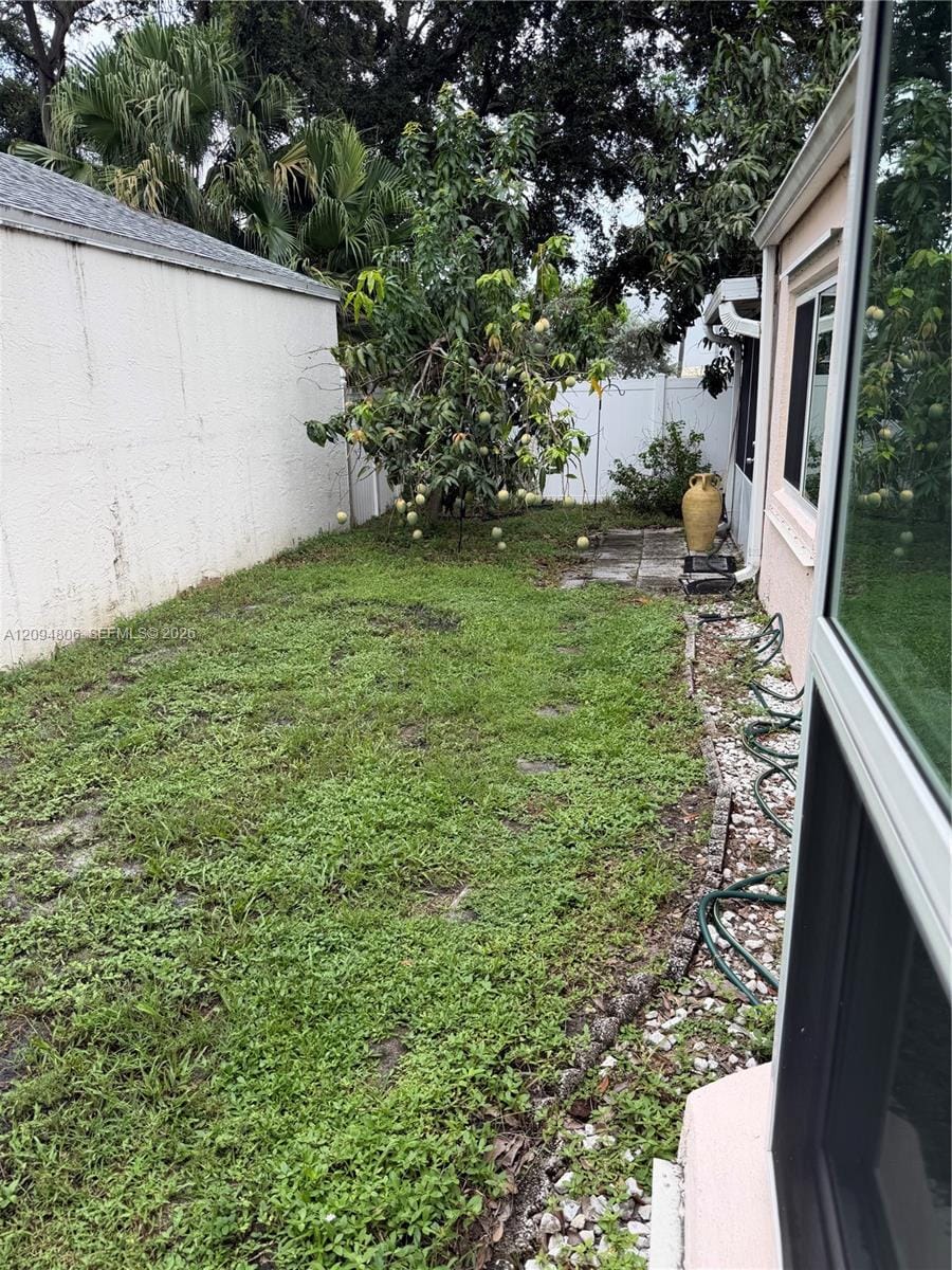 33 Bentwater Circle, Boynton Beach, FL 33426 photo 22