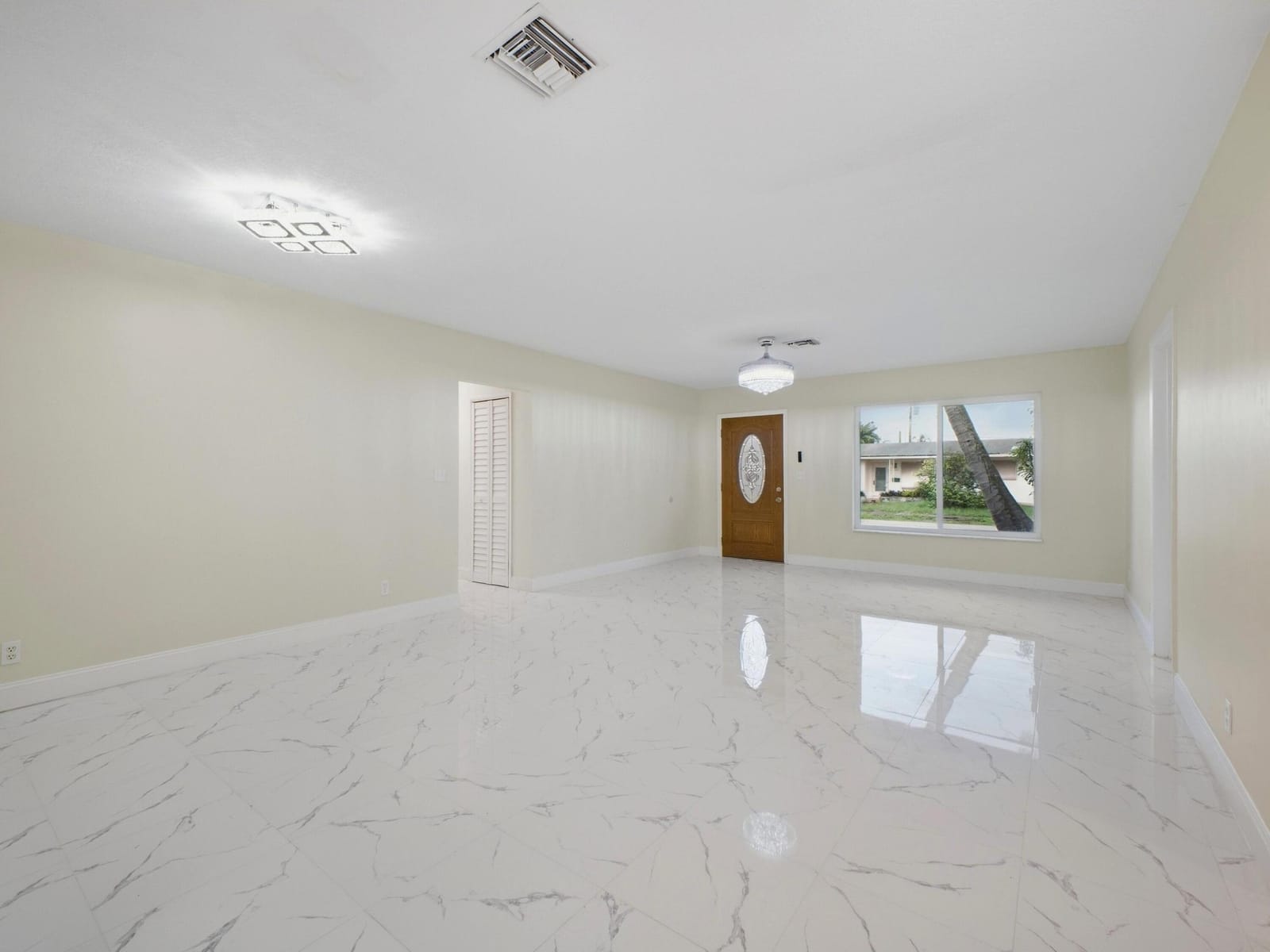 1421 Crest Drive — photo 11