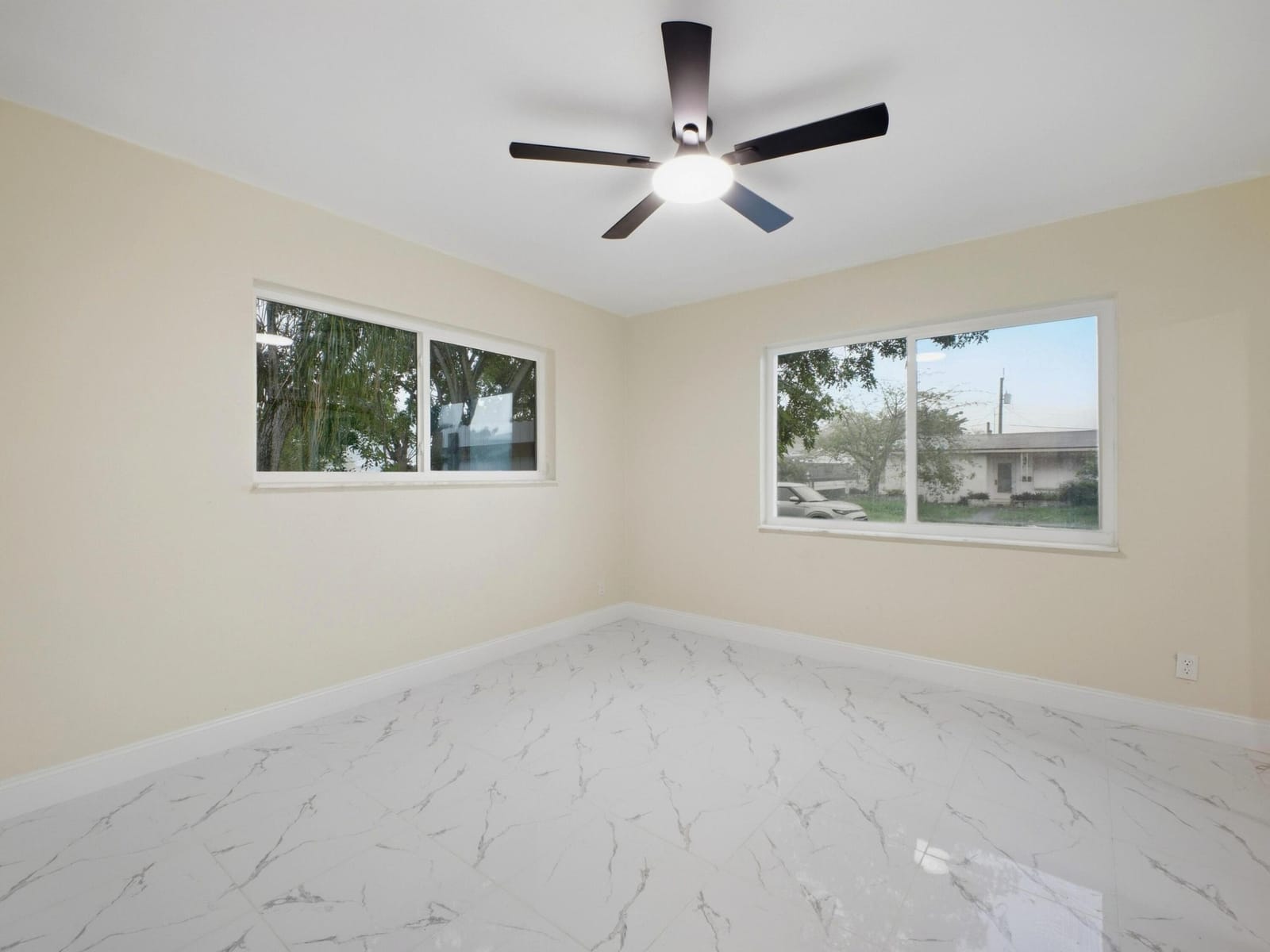 1421 Crest Drive, Lake Worth, FL 33461 photo 25