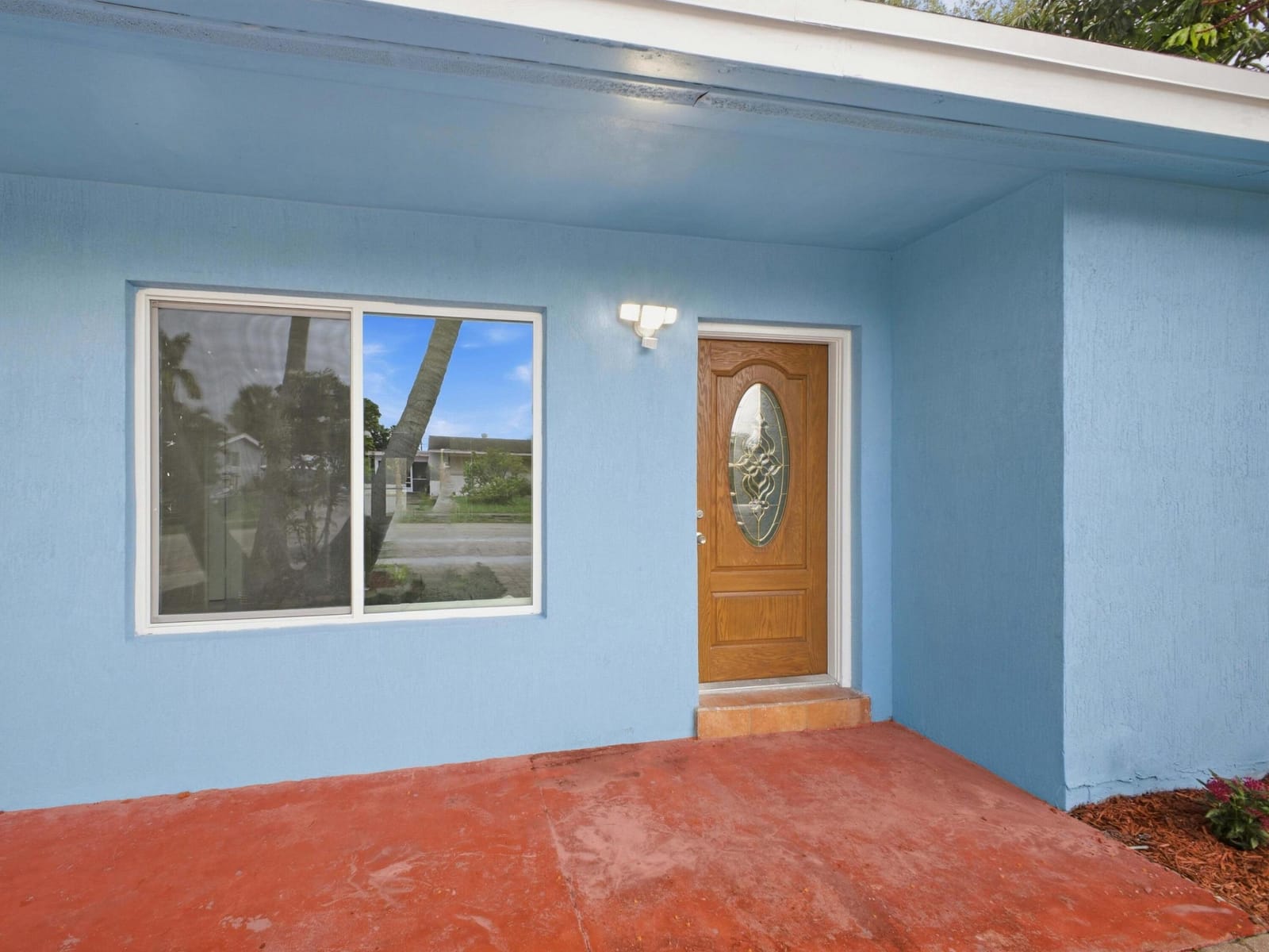 1421 Crest Drive — photo 5