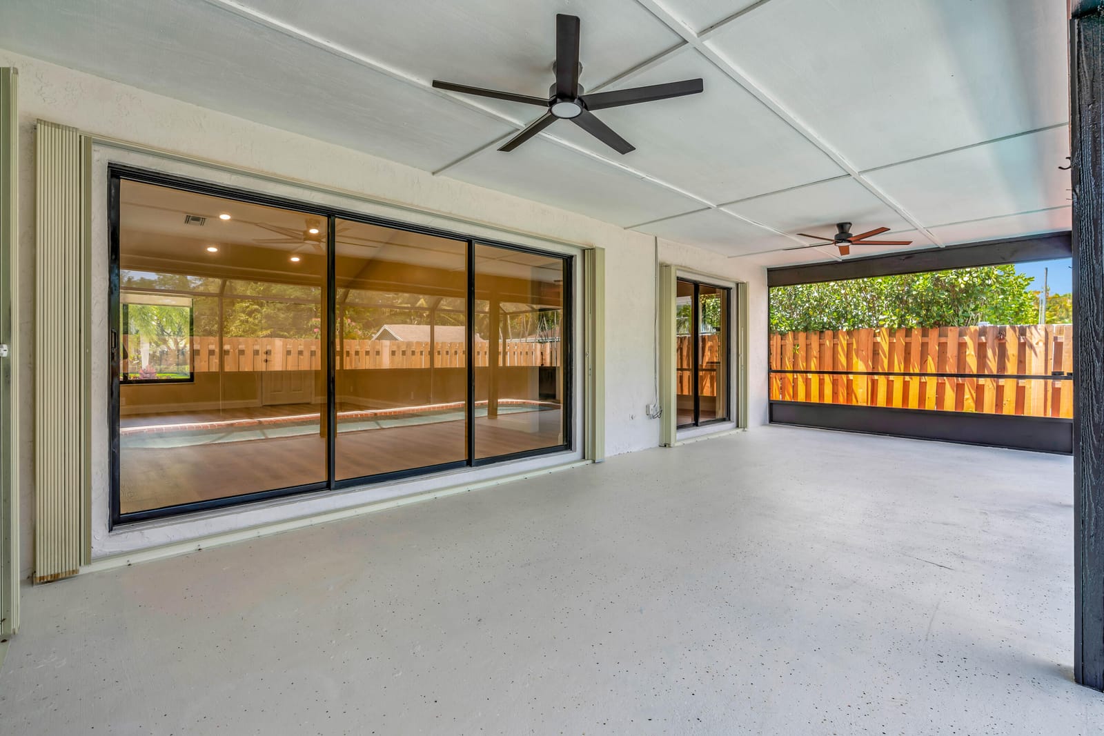 18975 SE County Line Road, Tequesta, FL 33469 photo 11
