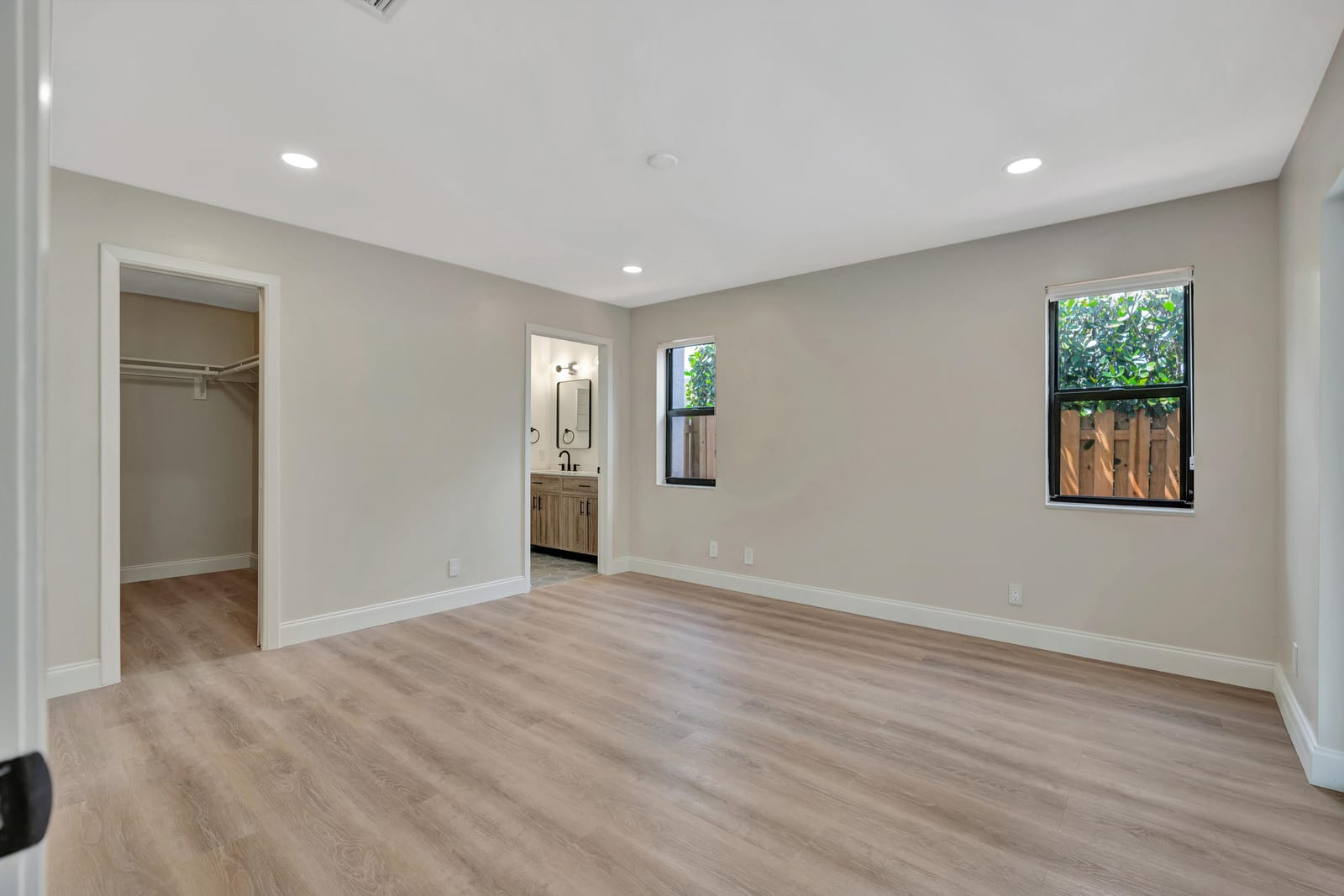 18975 SE County Line Road, Tequesta, FL 33469 photo 23