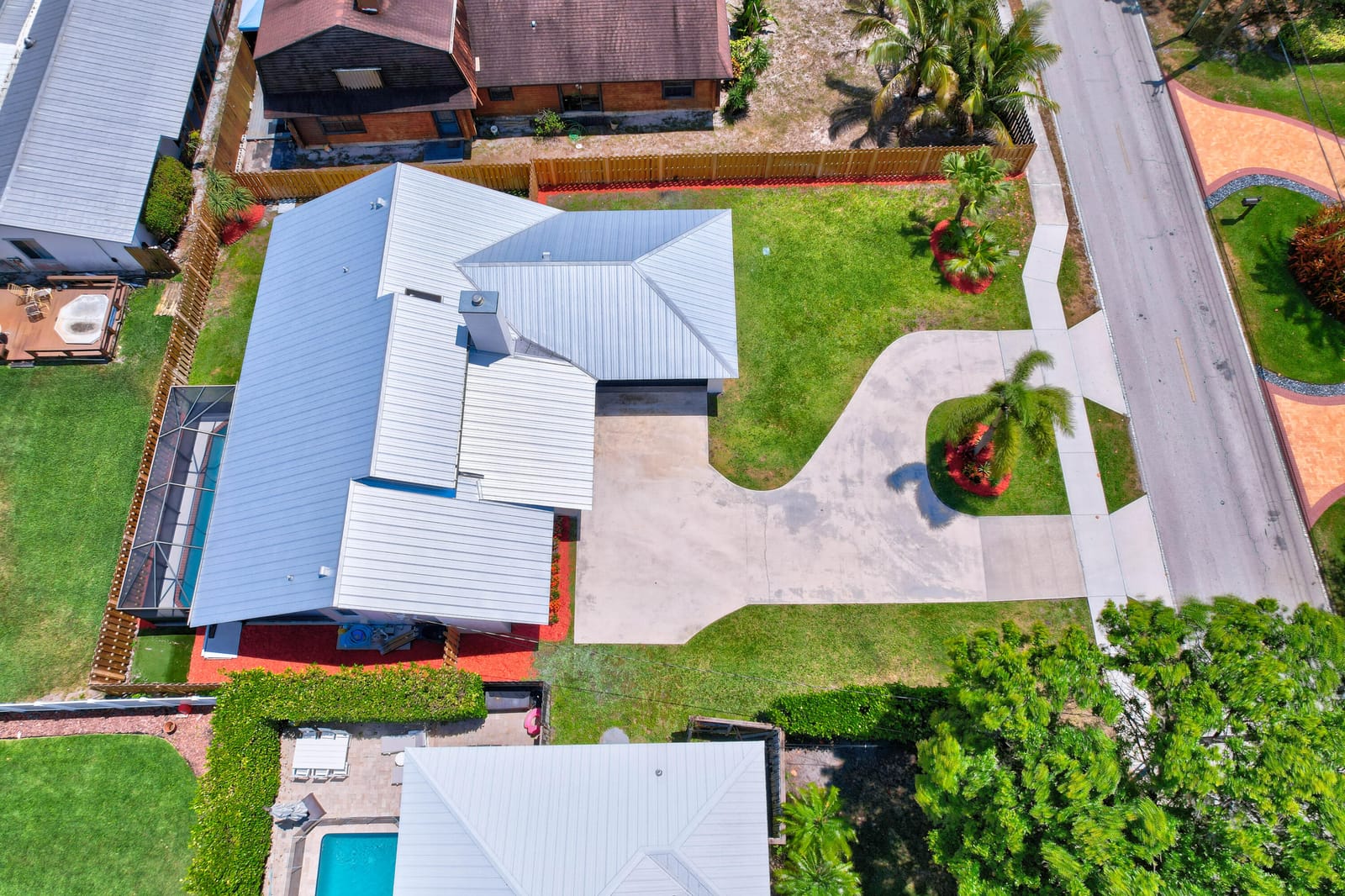 18975 SE County Line Road, Tequesta, FL 33469 photo 5