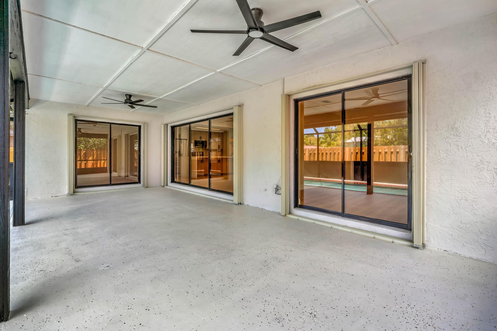 18975 SE County Line Road, Tequesta, FL 33469 photo 10