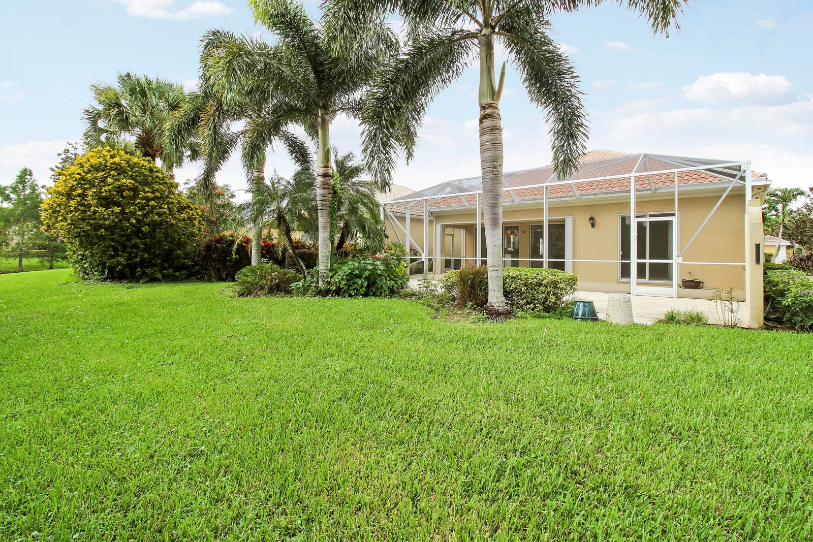 4718 Dovehill Drive — photo 4
