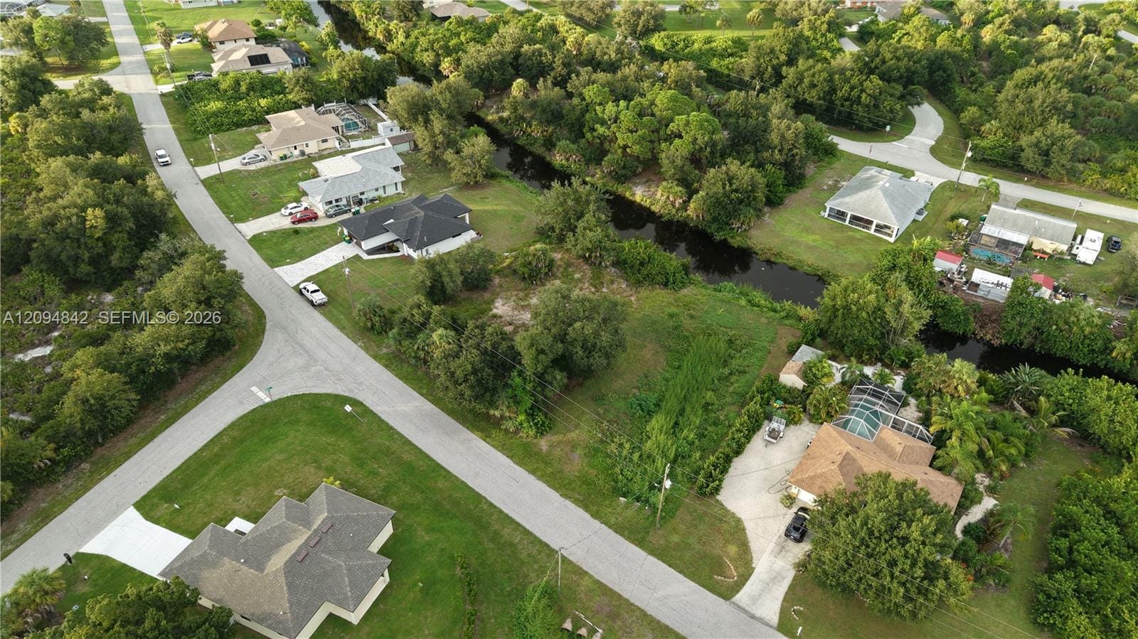 7064 Rosemont Drive, FL 34224 photo 12
