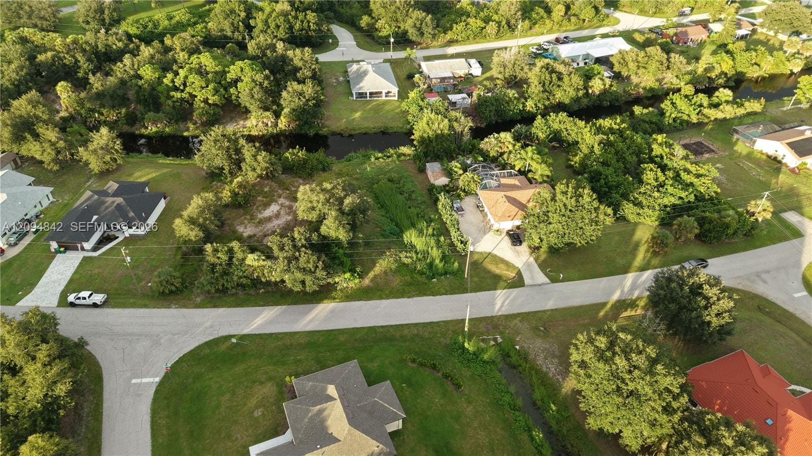 7064 Rosemont Drive, FL 34224 photo 14
