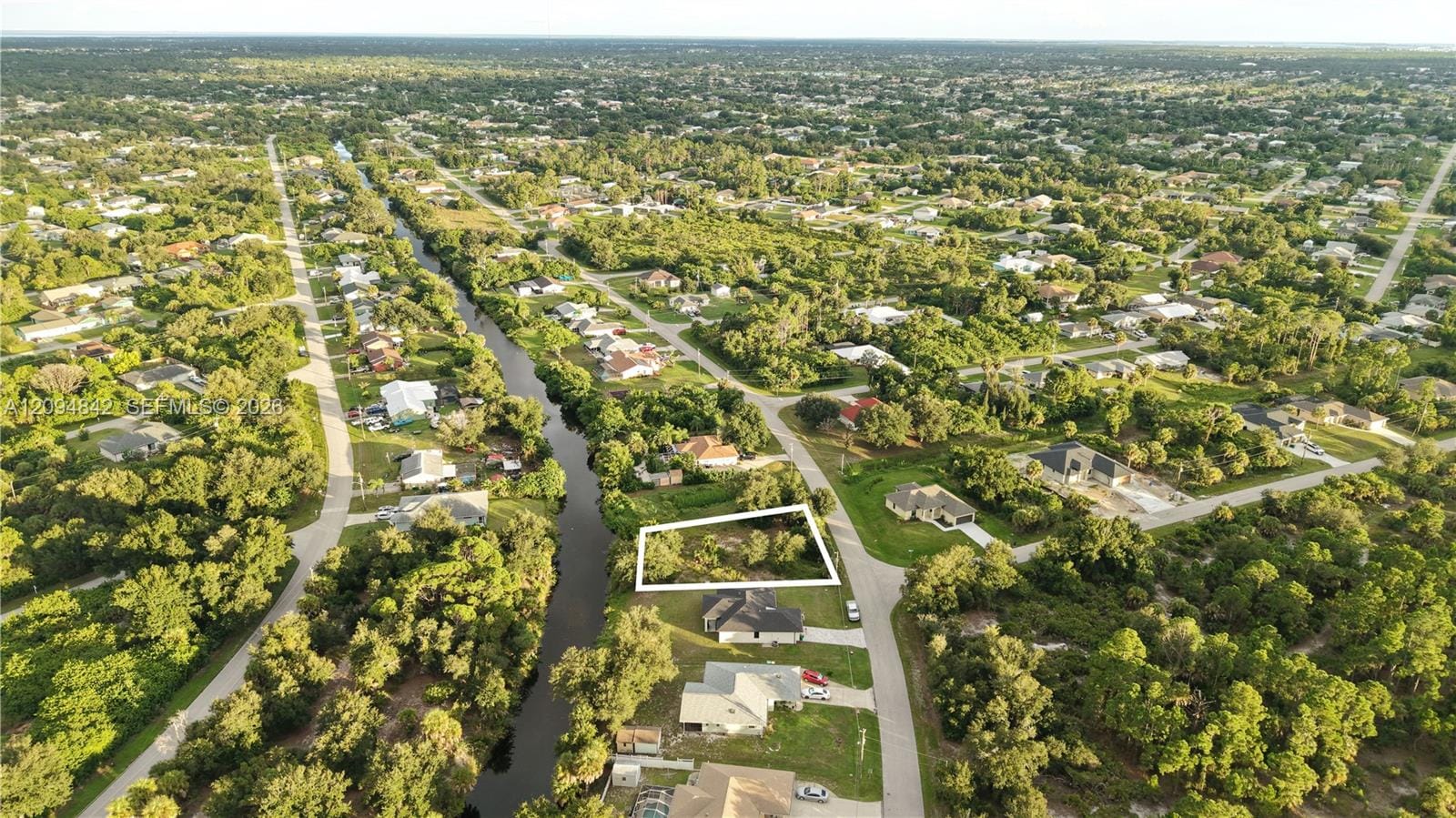 7064 Rosemont Drive, FL 34224 photo 18