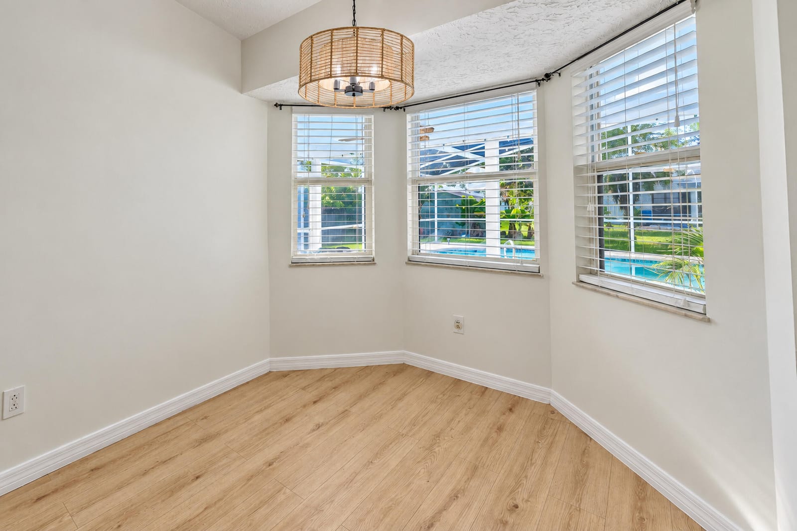 974 SE Brookedge Avenue — photo 12