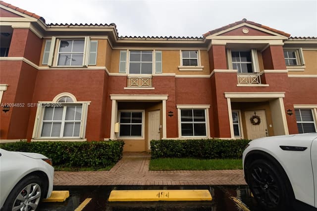 11600 NW 60th Terrace 484, Doral, FL 33178