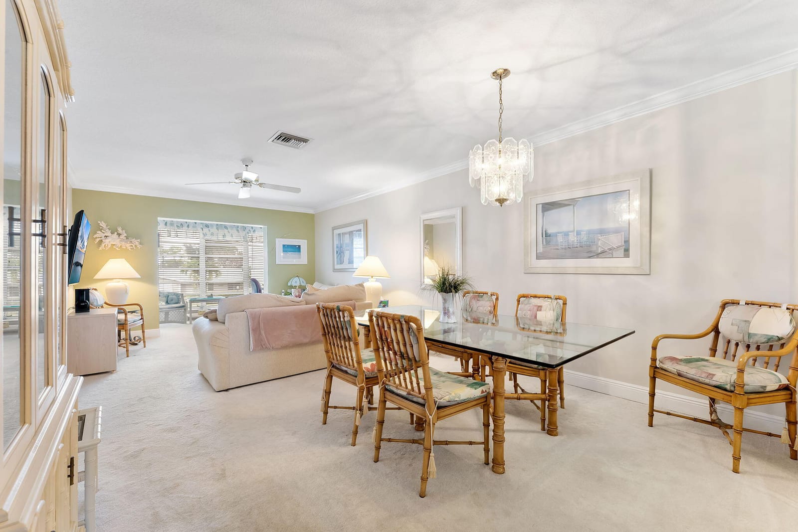 2401 DEL AIRE Boulevard 201 — photo 2