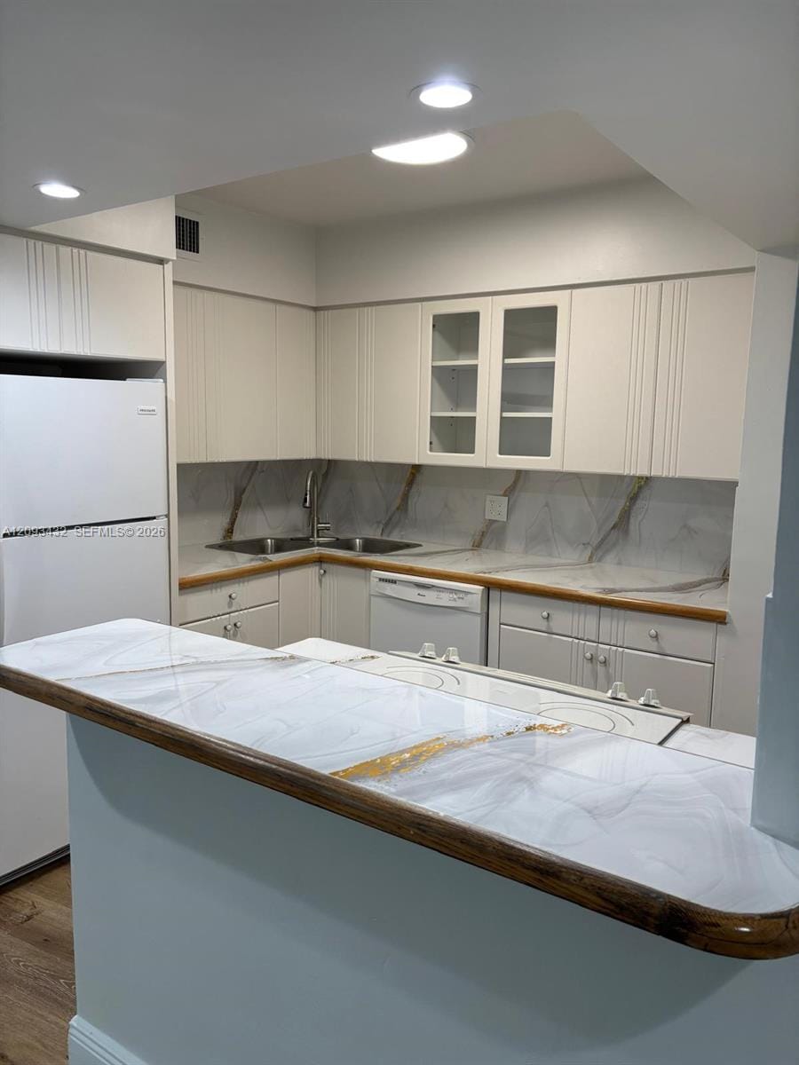 900 Bay Drive 721, Miami Beach, FL 33141 photo 12