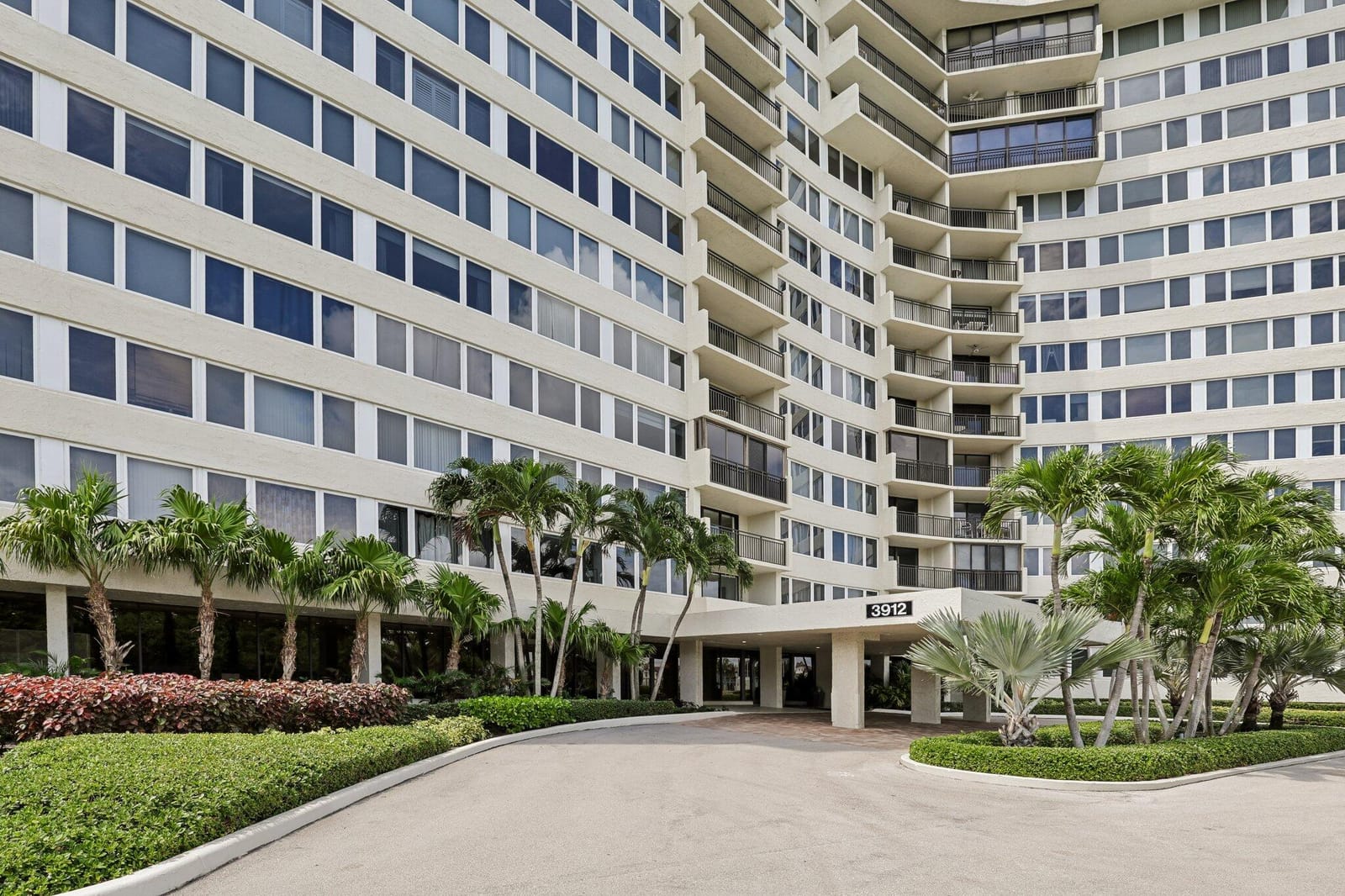 3912 S Ocean Boulevard 704 — photo 3