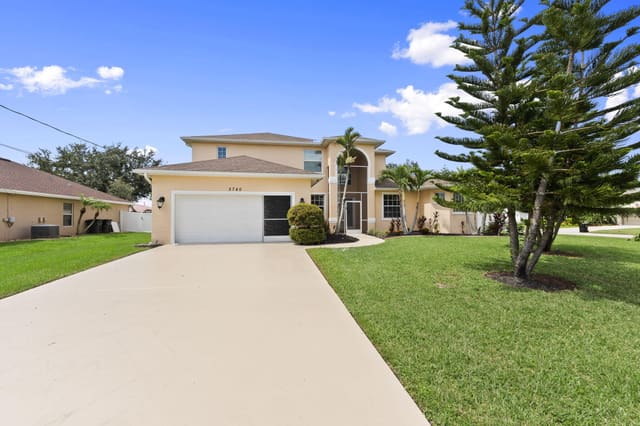 5740 NW Zenith Drive, Port St. Lucie, FL 34986