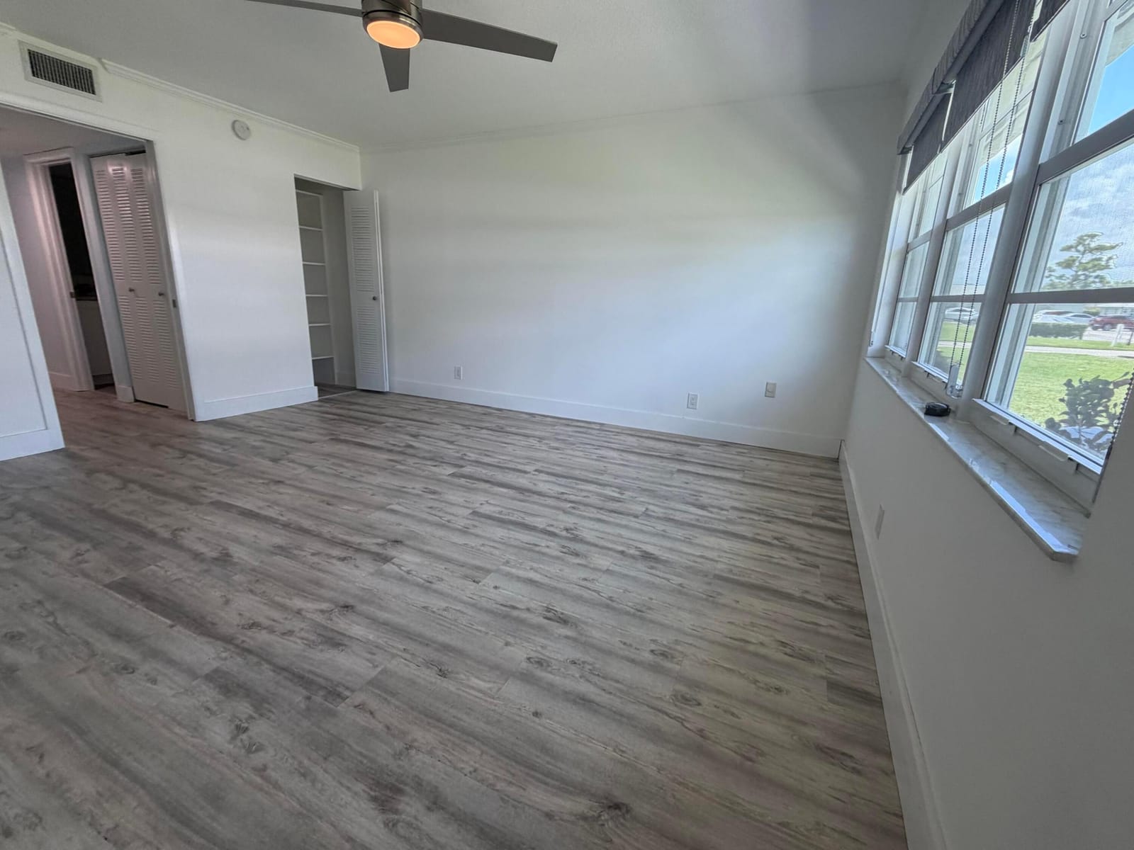 14516 Canalview Drive B — photo 9