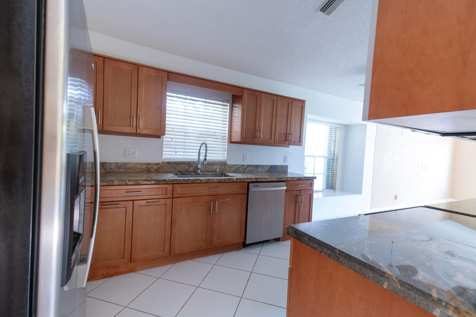 6113 GREENSPOINTE Drive 10 — photo 10