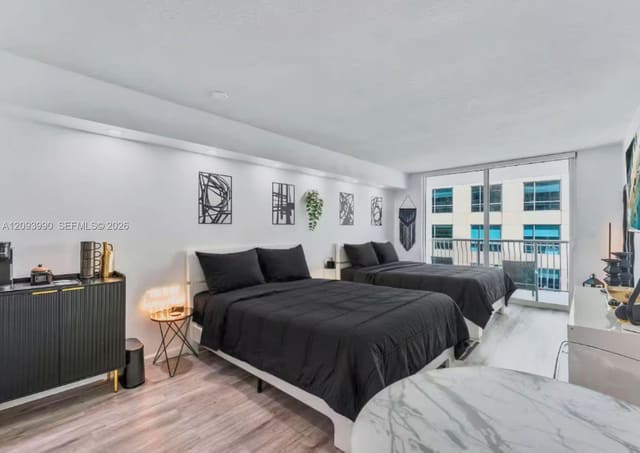 1200 Brickell Bay Drive 2610, Miami, FL 33131