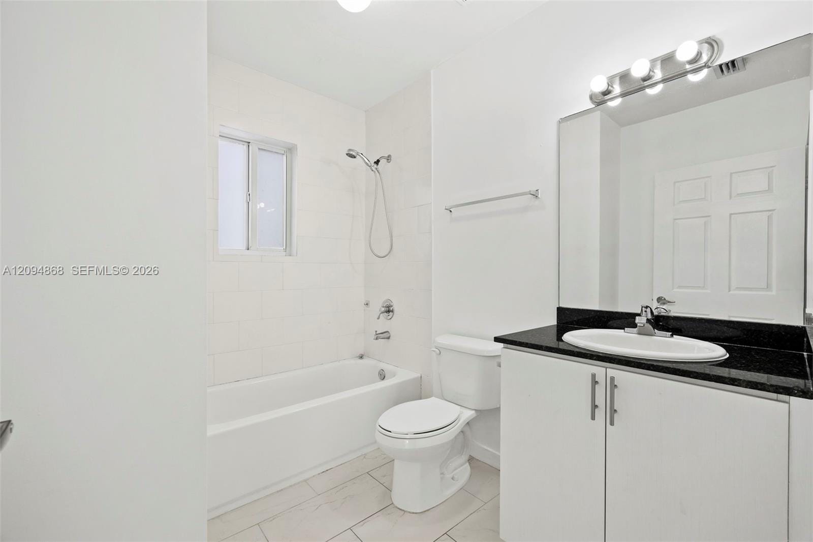 405 E 7th Street 303, Hialeah, FL 33010 photo 13