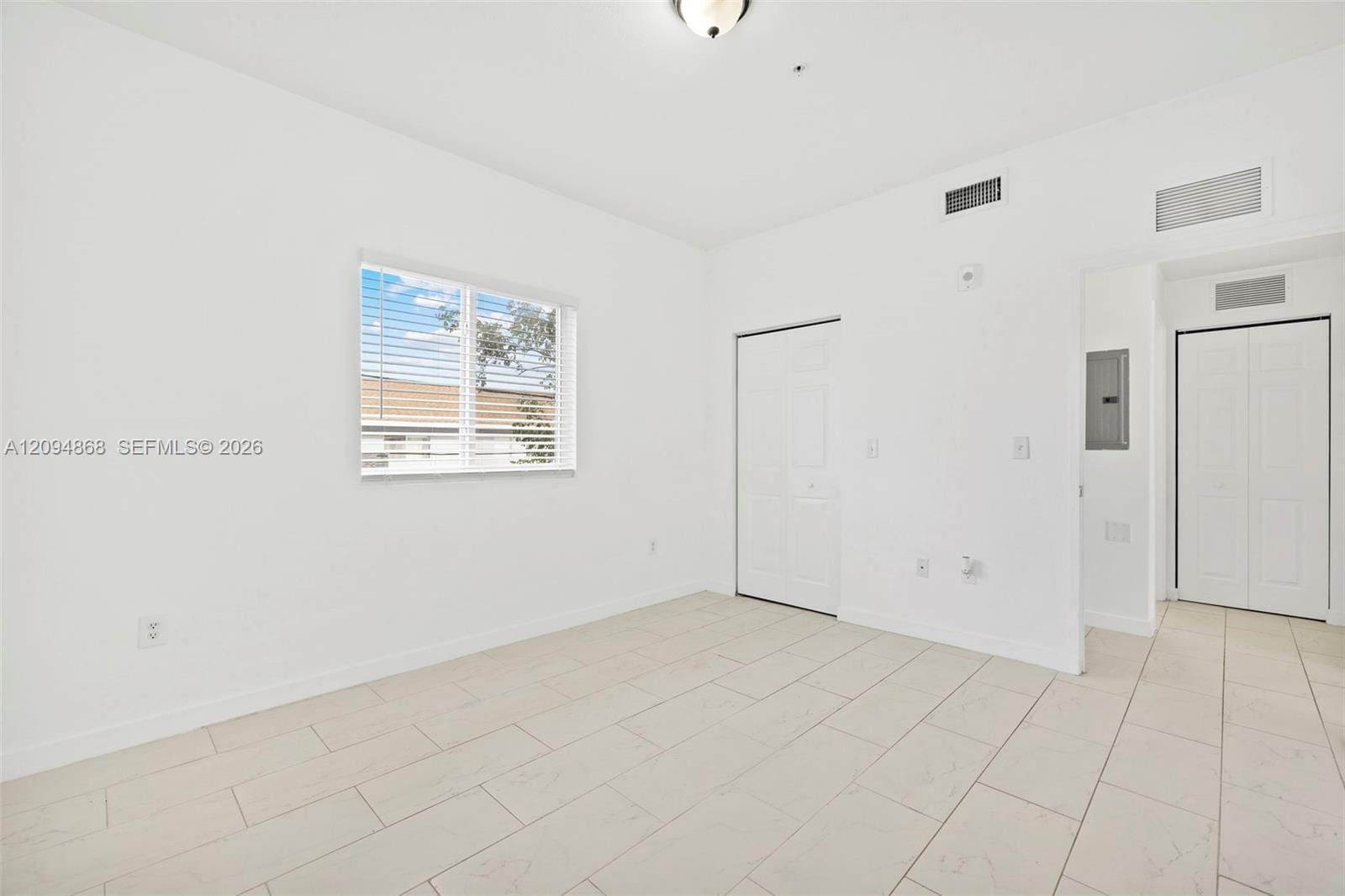 405 E 7th Street 303, Hialeah, FL 33010 photo 7