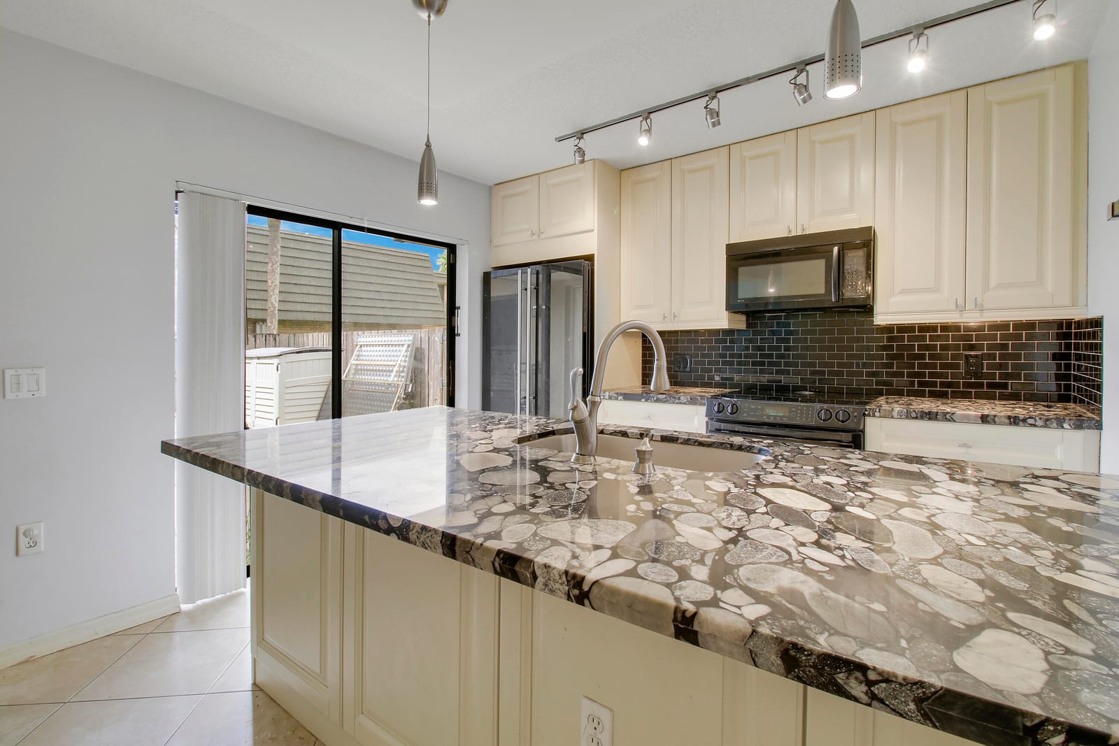 2218 22nd Way, West Palm Beach, FL 33407 photo 28