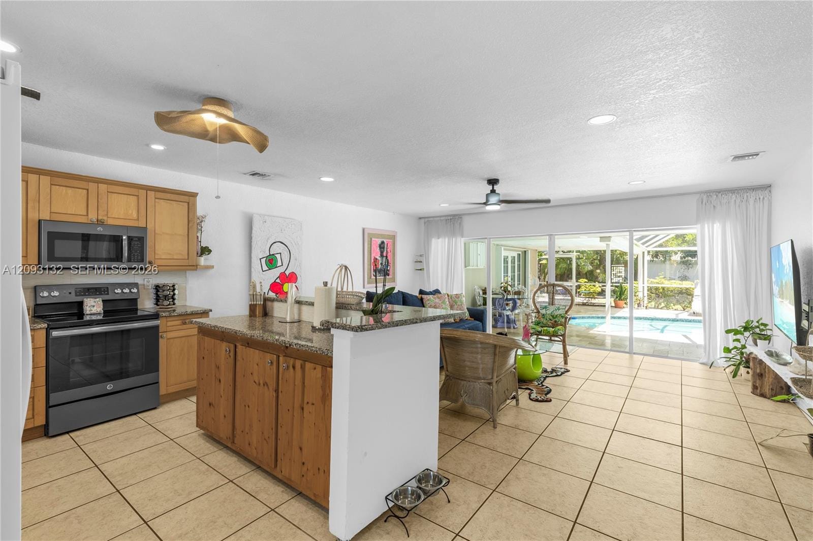 809 SE 14th Drive, Deerfield Beach, FL 33441 photo 22