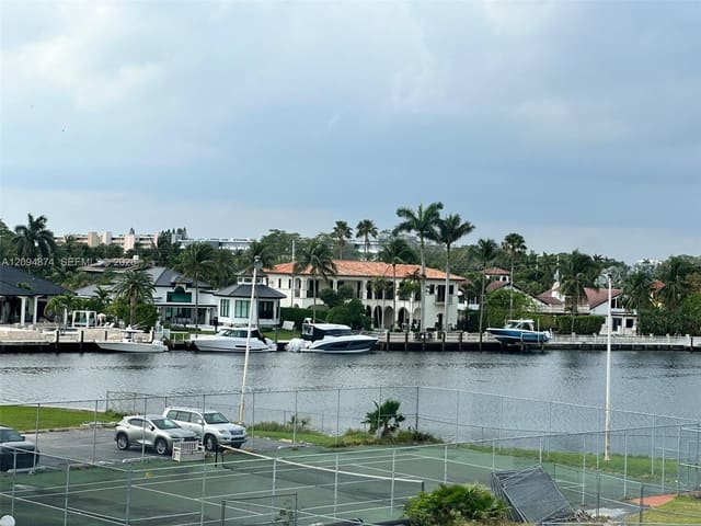 701 Three Islands Boulevard 414, Hallandale Beach, FL 33009