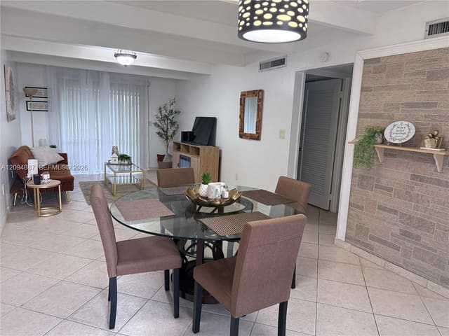 925 Club Circle 925, Lake Wales, FL