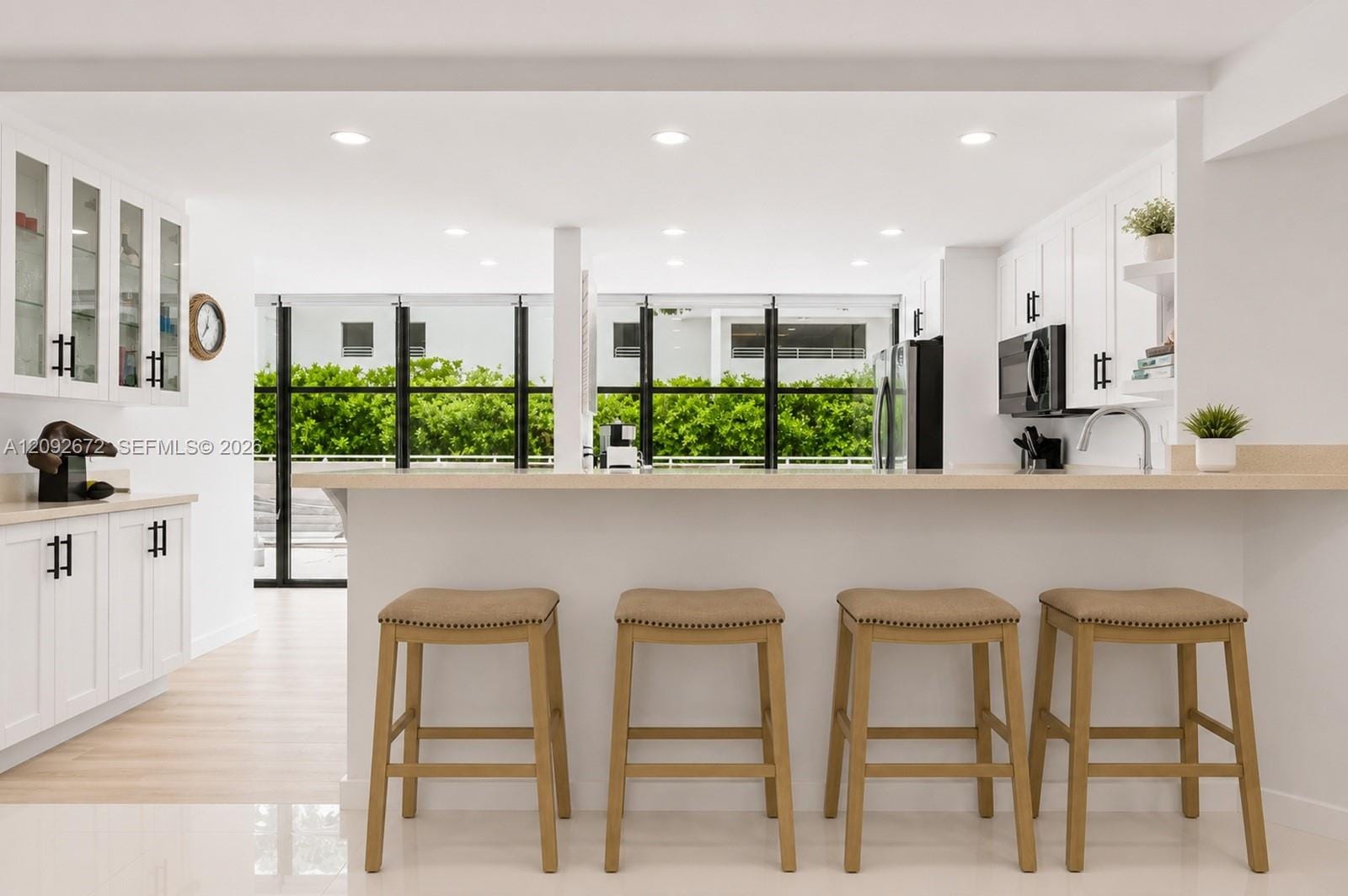 6423 Collins Avenue 203, Miami Beach, FL 33141 photo 7