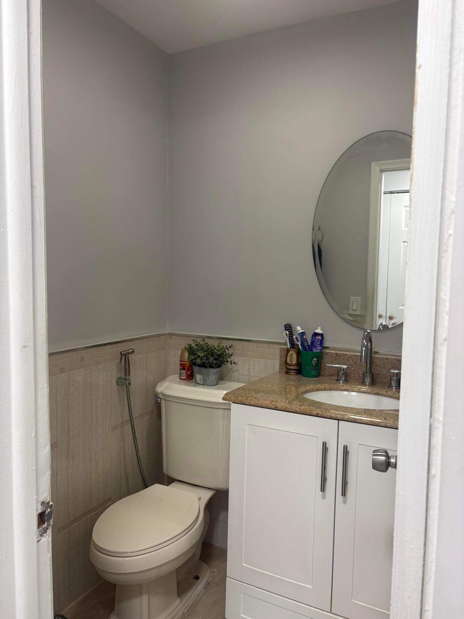 6810 NW 26TH Street — photo 10