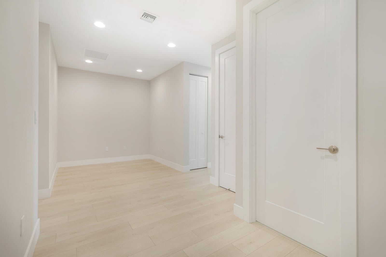 3764 LAMBERT Avenue, West Palm Beach, FL 33405 photo 22