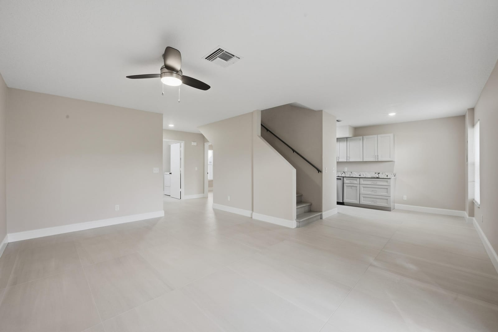 1031 Goldenrod Road — photo 11